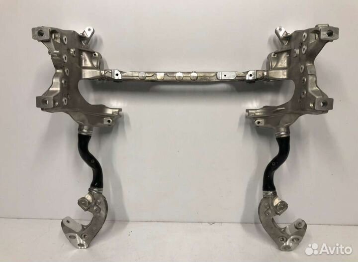 Подрамник траверс балка cayenne 9y0