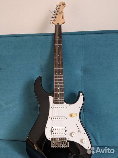 Электрогитара yamaha pacifica 112J BL