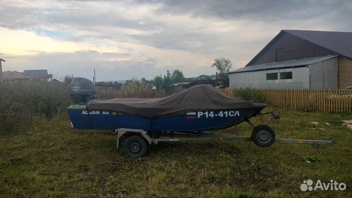 Водометный катер