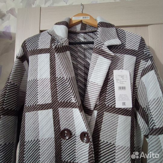Пальто женское 48 размер