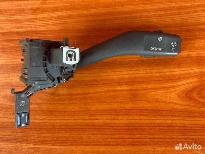 Подрулевой переключатель Vw Touran minivan BSE