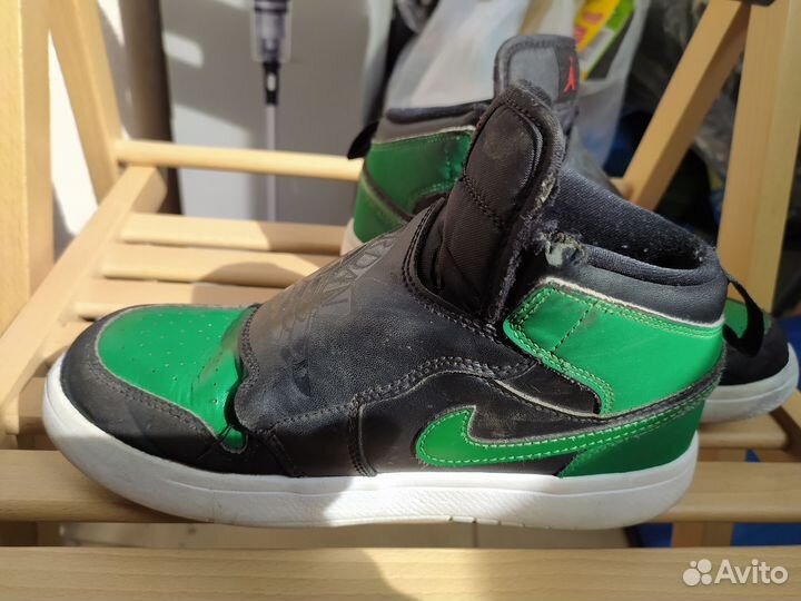 Кроссовки nike jordan для мальчика 34,5-35 р