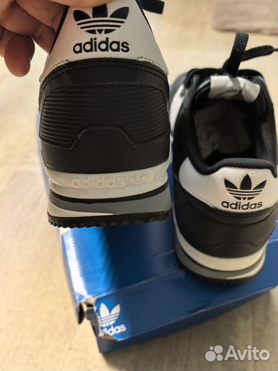 Adidas мужские кроссовки кожаные