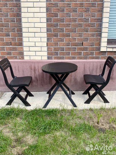 Складной набор мебели для улицы. Столик + 2 стула