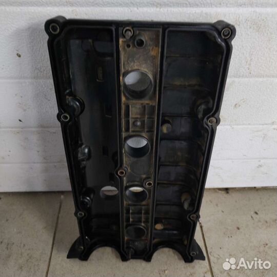 Клапанная крышка ford Fusion