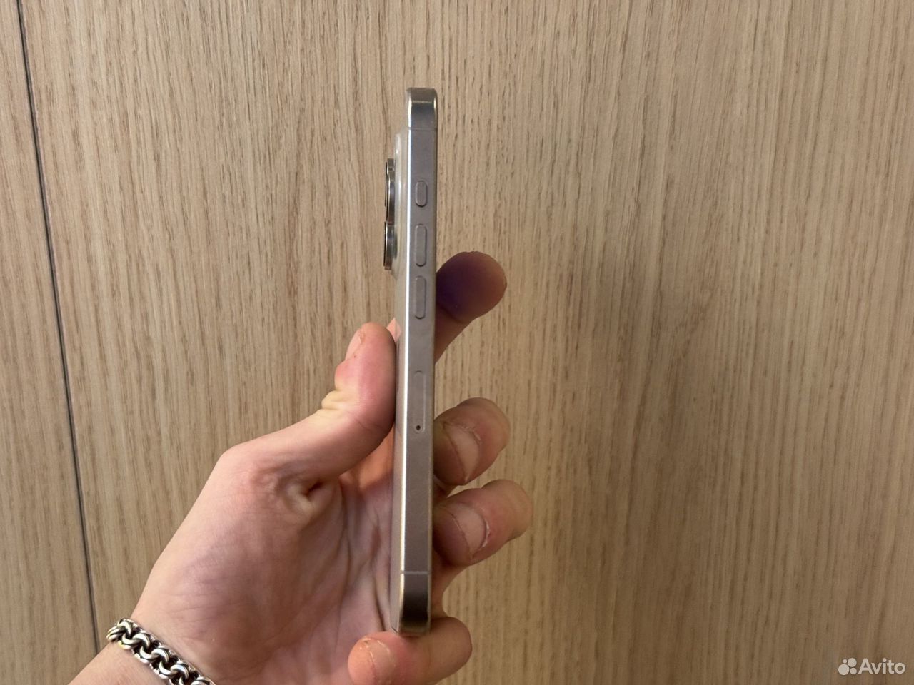 iPhone 16 Pro, 256 ГБ, eSIM, Оренбург