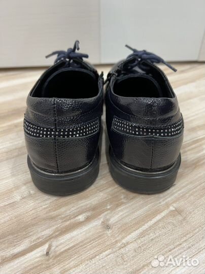 Туфли лоферы