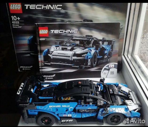 Lego Technic 42095, 42123, 42096, 42043