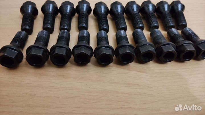 Болт колеса BMW оригинал новый