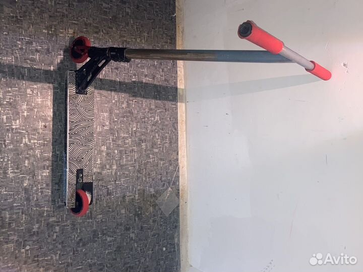 Трюковой самокат кастом стрит