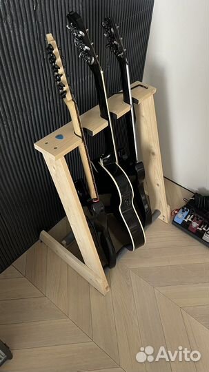 Стойка для 3 гитар