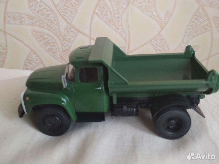 Модель автомобиля ЗИЛ 130