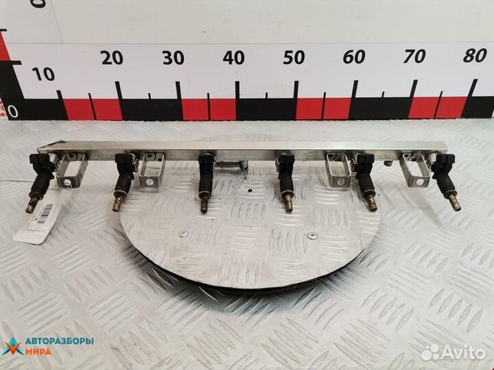 Топливная рампа BMW X5 E70 2007 13537542541