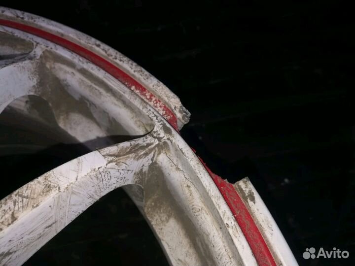 Ремонт литых и штампованых дисков любой сложности