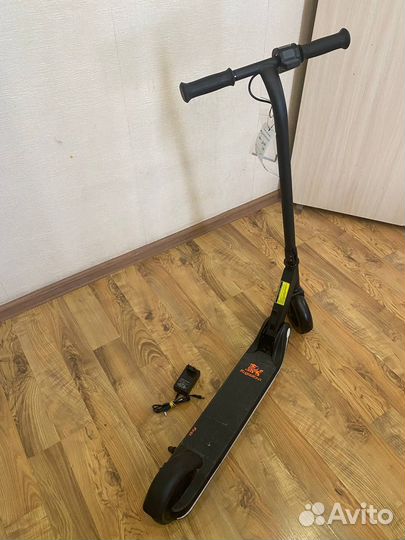 Электросамокат Kugoo Kirin First черный