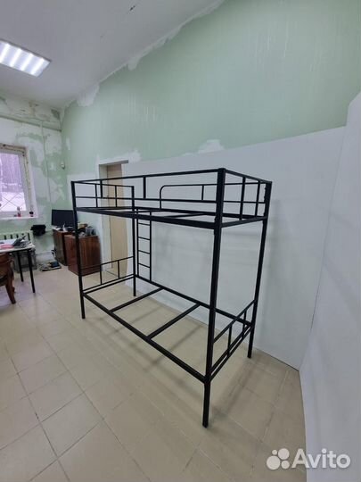 Крепкая антивандальная кровать