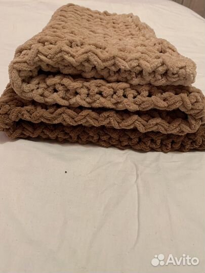 Одеяло и пледы