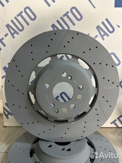 Тормозной диск на S класс 6.3 AMG