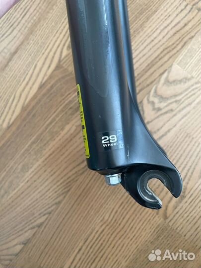 Вилка 29 SR Suntour XCM-HLO 100 мм