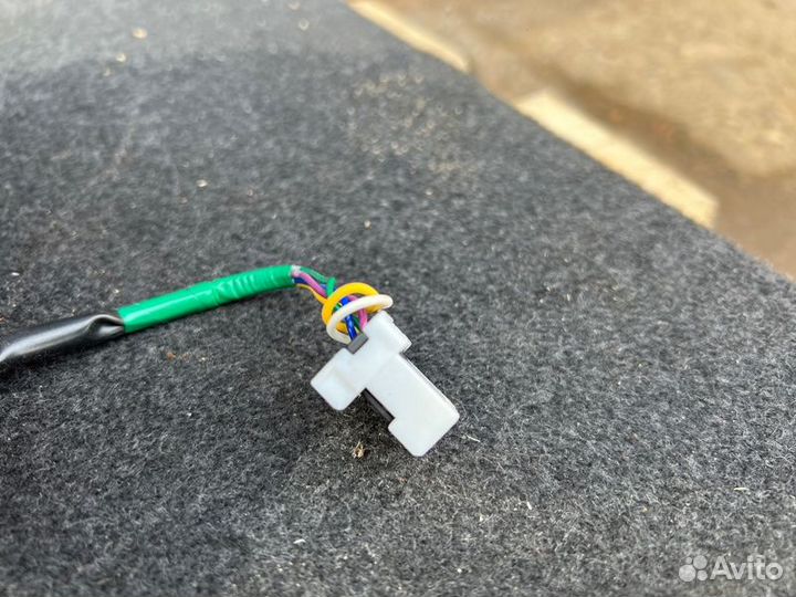 Зеркало заднего вида боковое переднее левое