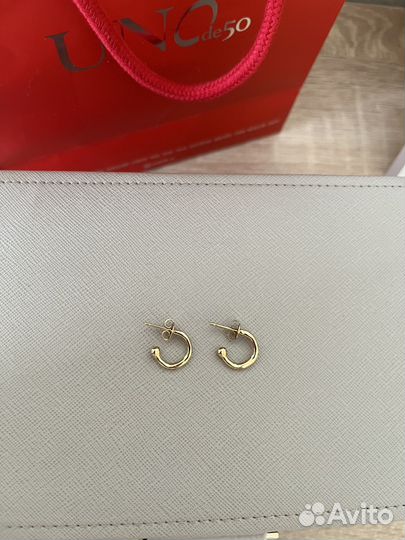 Uno DE 50 серьги оригинал
