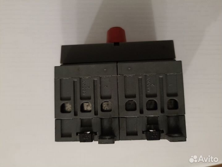 Реверсивный рубильник ABB OT32E3C до 32А Б/У