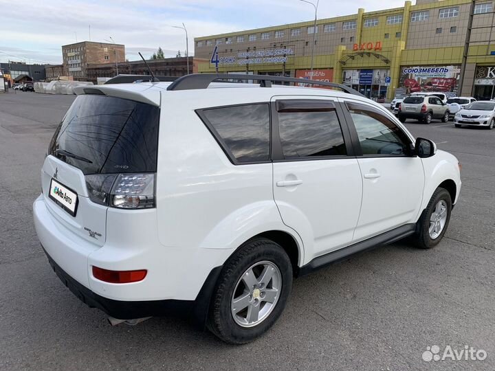 Mitsubishi Outlander 2.0 CVT, 2011, 204 000 км