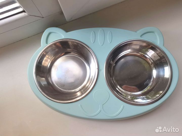 Кормушка для кошек