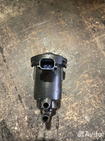 Клапан соленойд паров топлива Волга Chrysler