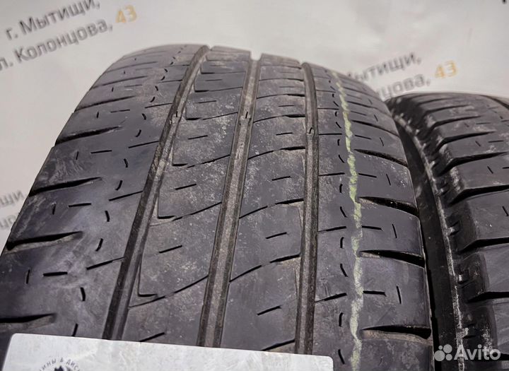 Michelin Agilis 235/65 R16 94Y