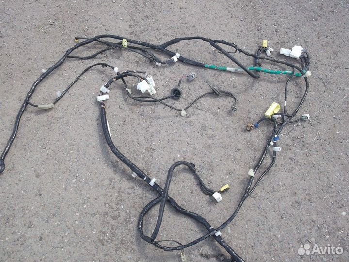 Электропроводка салонная левая (Subaru Outback)