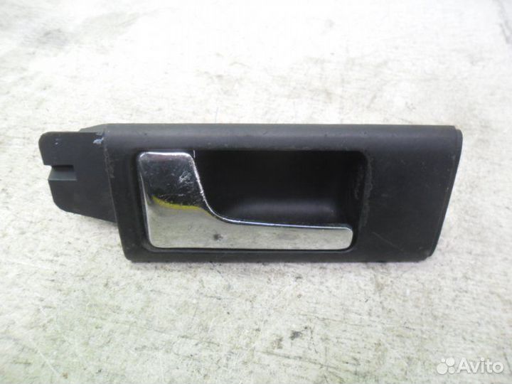 Ручка двери внутренняя левая Ауди 100 91г