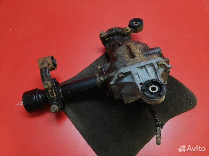 Редуктор передний Toyota Land Cruiser