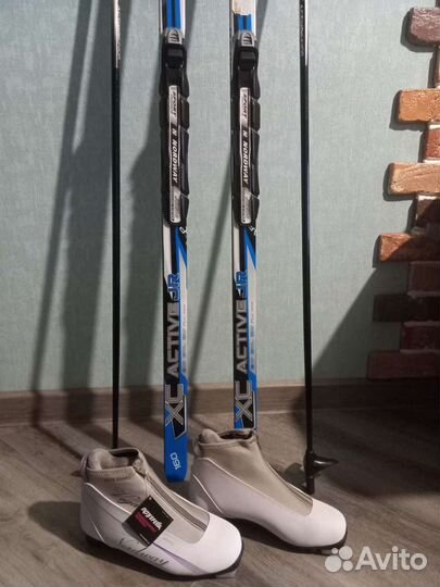 Комплект лыж 