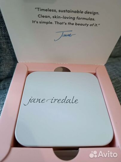 Jane Iredale пудреница для прессованных основ