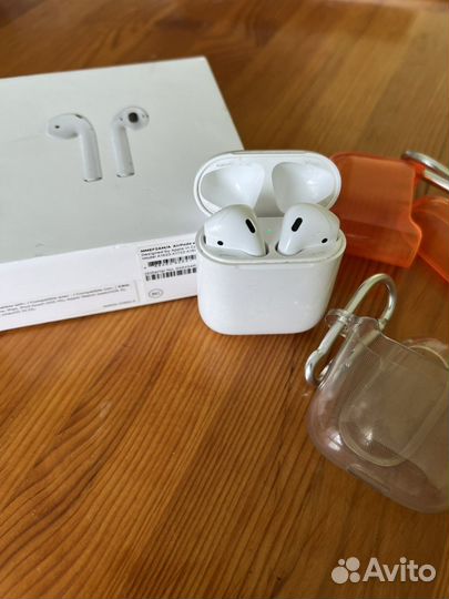 Air pods оригинал Б/У + 2 чехла