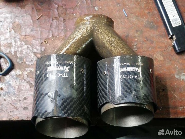 Насадка на глушитель akrapovic