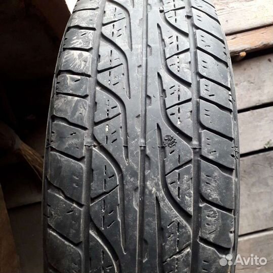 Dunlop Grandtrek AT3 215/65 R16
