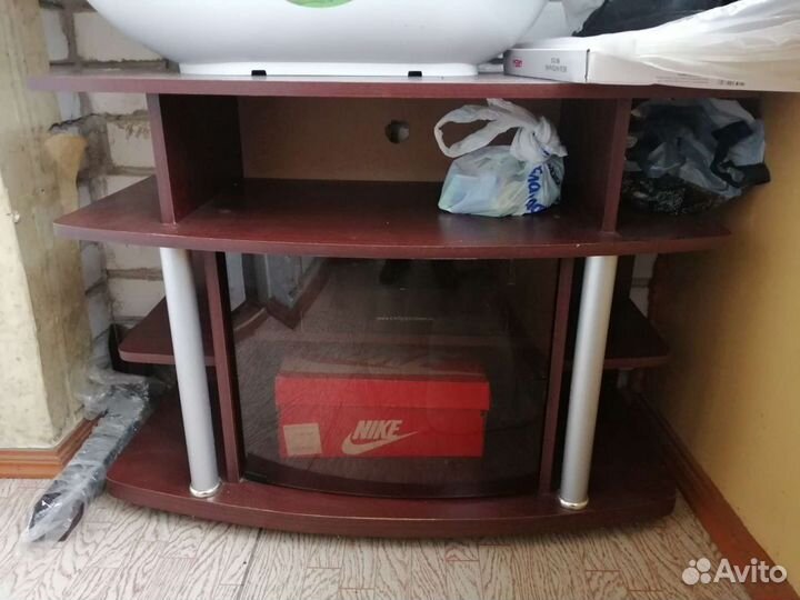 Тумба под телевизор