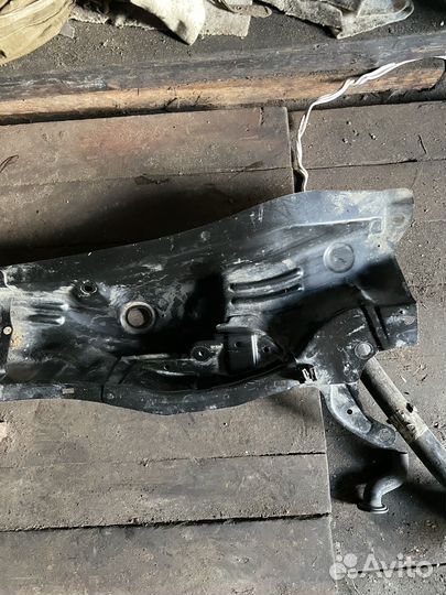 Панель под жабо Toyota Camry XV40