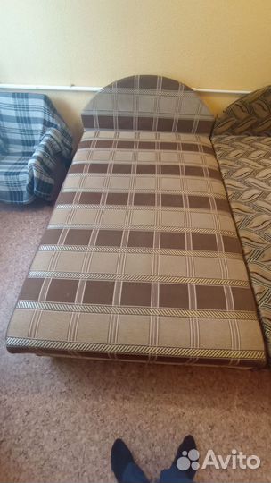 Кровати полуторные 2 штуки