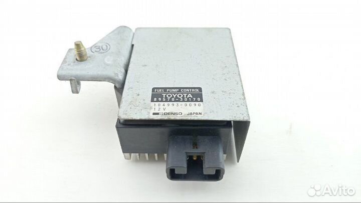 Блок управления топливным насосом Lexus Gs300