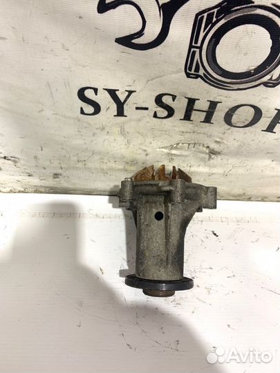 Насос водяной помпа Ssangyong Rexton 2 D27DT 2008