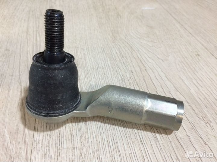 Наконечник рулевой тяги правый Skoda Volkswagen