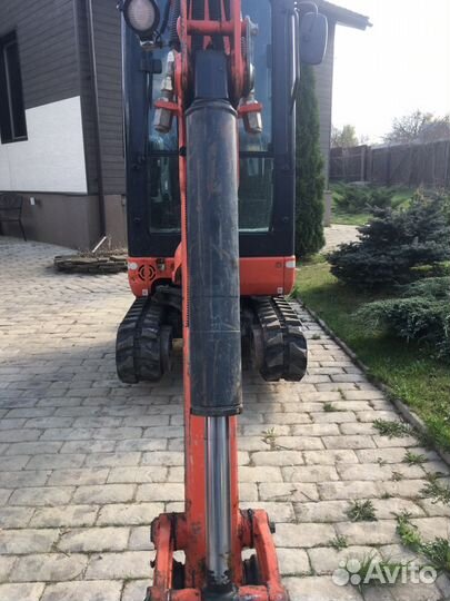 Аренда миниэкскаватора. Услуги мини-экскаватор