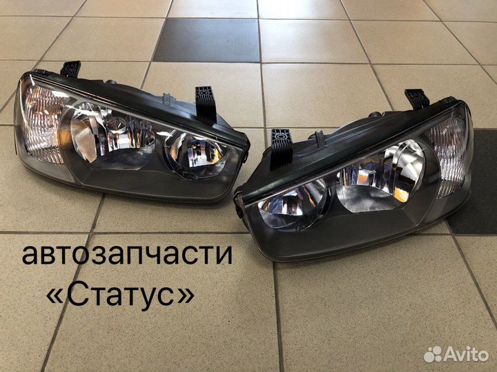 Передние фары Hyundai Elantra 3