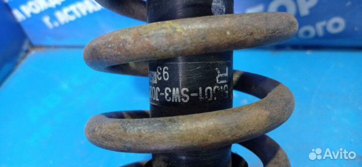 Передняя правая стойка амортизатора Honda City