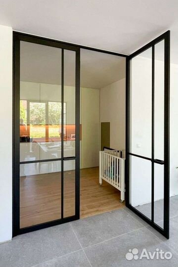 Стеклянные перегородки межкомнатные