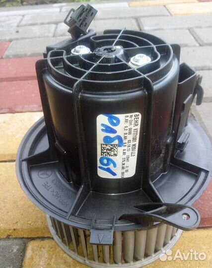 Мотор печки мерседес GLK 204