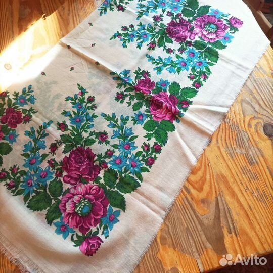 Павлопосадский платок старинный